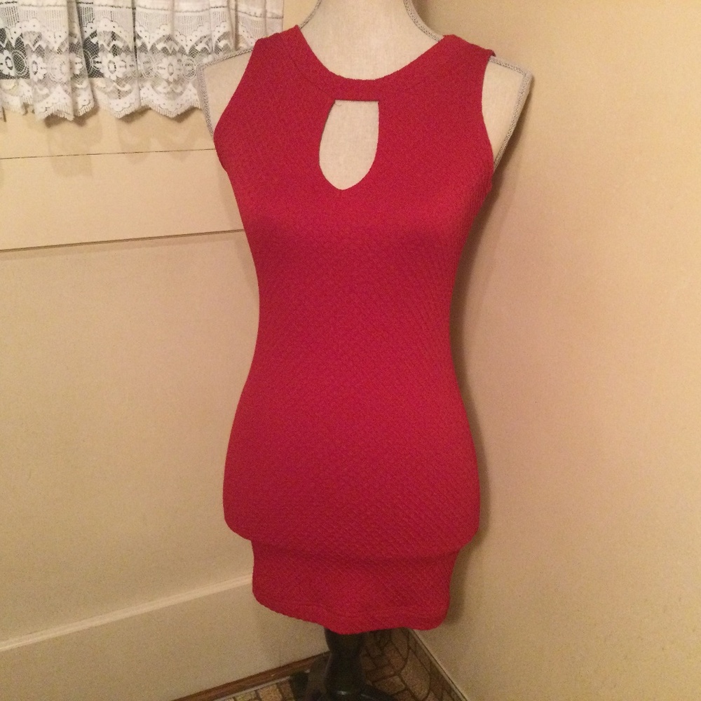 Red stretch bodycon, dress, perfect for Valentine's Day. Women's small